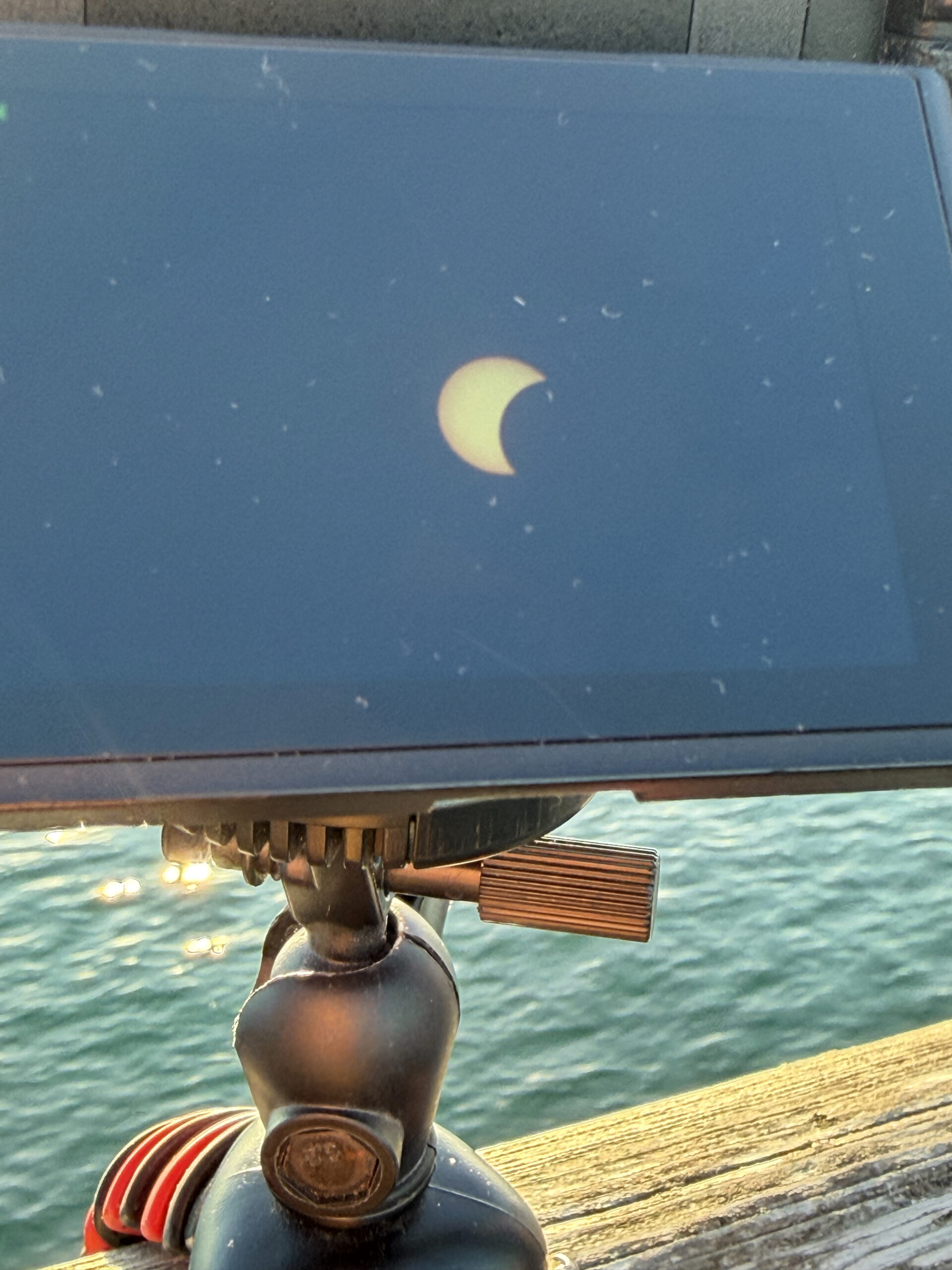 Astro-Quickie: SoFi 2026 an der Ostsee von der Seebrücke Zingst